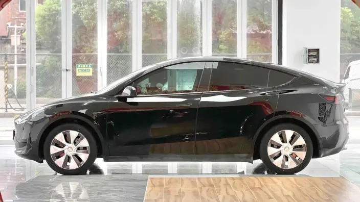 Model Y 2022 Model Facelift Rear-wheel drive version – фото 3