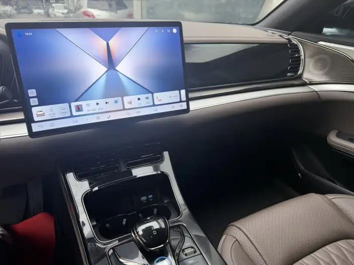BYD Han EV 2024 Model Honor Edition 506KM Noble Model – фото 7