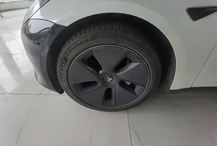Model 3 2022 Model Rear-wheel drive version – фото 9
