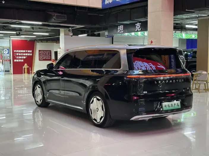 Leapmotor D19 2026 Model Extended Range 500 Zhizun Edition VI seat – фото 3