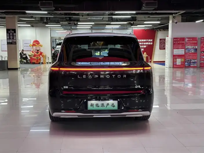 Leapmotor D19 2026 Model Extended Range 500 Zhizun Edition VI seat – фото 4