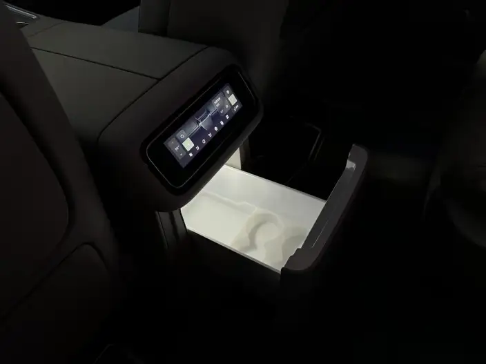 Leapmotor D19 2026 Model Extended Range 500 Zhizun Edition VI seat – фото 9