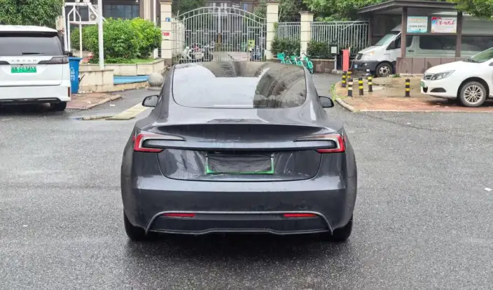 Model 3 2023 Model Rear-wheel drive version – фото 5