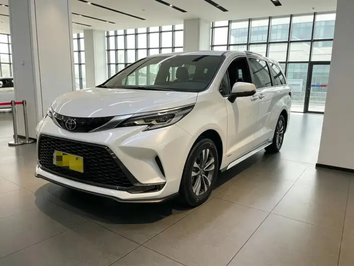 Granvia 2024 Model Intelligent Hybrid 2.5L 4WD Noble PLUS Edition – фото 1