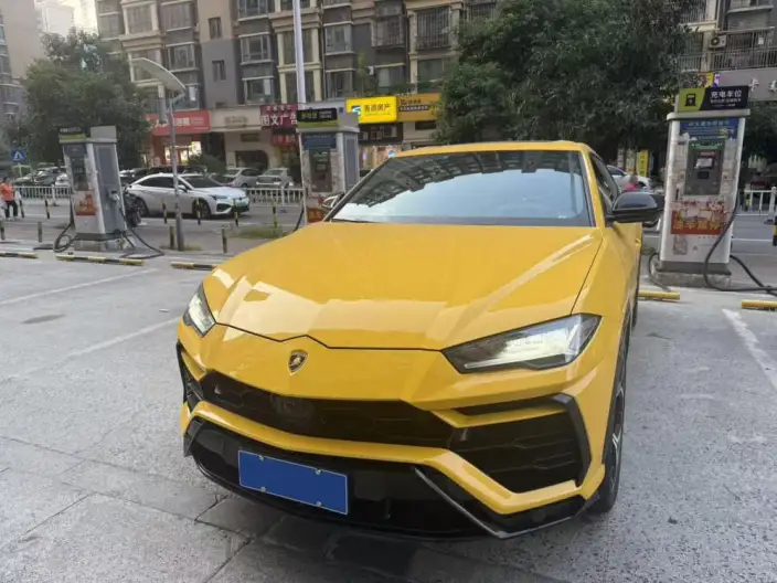 Urus 2021 Model 4.0T V8