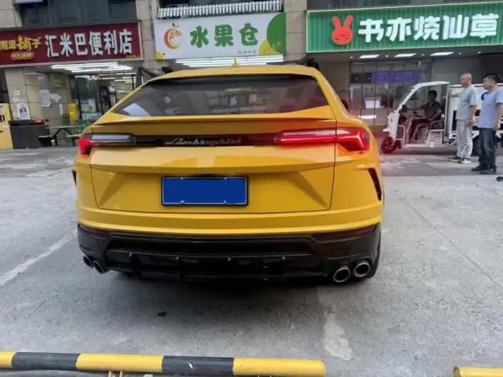 Urus 2021 Model 4.0T V8