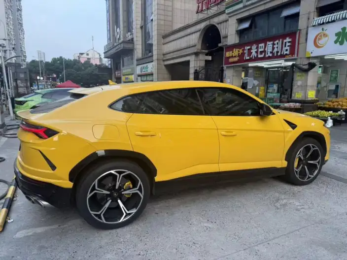 Urus 2021 Model 4.0T V8 – фото 8