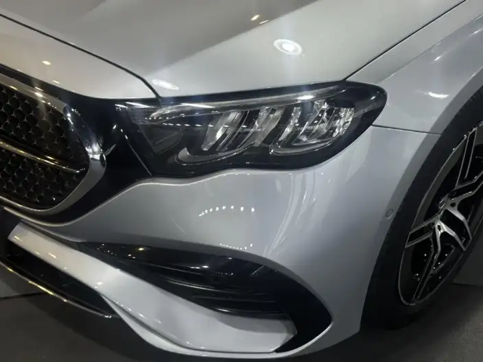 Mercedes-Benz E-Class 2024 Model E 300 L Luxury Model Sports sedan – фото 7