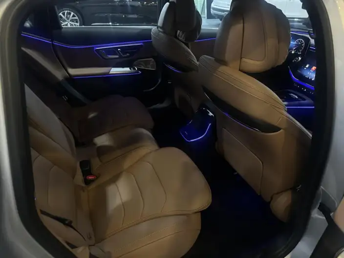 Mercedes-Benz E-Class 2024 Model E 300 L Luxury Model Sports sedan – фото 9