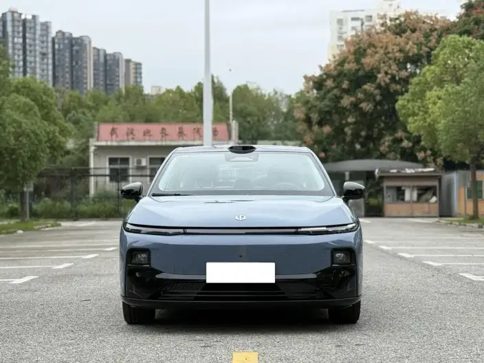 Leapmotor B01 2025 Model 550 LiDAR Edition – фото 2