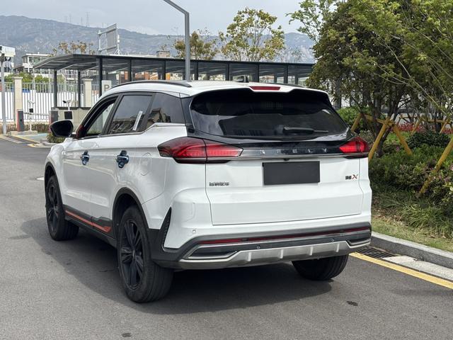 Geely Boyue 2022 Boyue X 1.8TD DCT Zhizun – фото 4