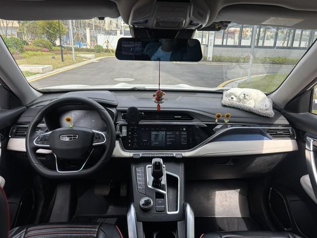 Geely Boyue 2022 Boyue X 1.8TD DCT Zhizun – фото 8