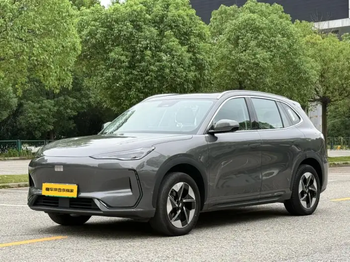 Geely Galaxy E5 2024 Model 530km Tiggo + Edition – фото 1