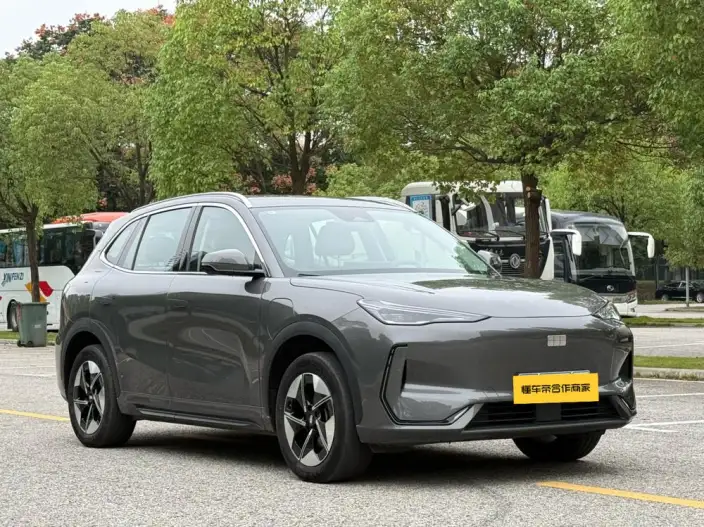 Geely Galaxy E5 2024 Model 530km Tiggo + Edition – фото 3