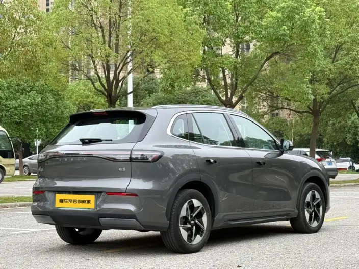 Geely Galaxy E5 2024 Model 530km Tiggo + Edition – фото 7