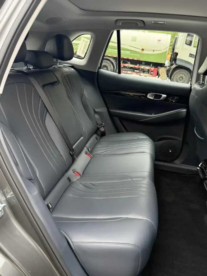 Geely Galaxy E5 2024 Model 530km Tiggo + Edition – фото 10