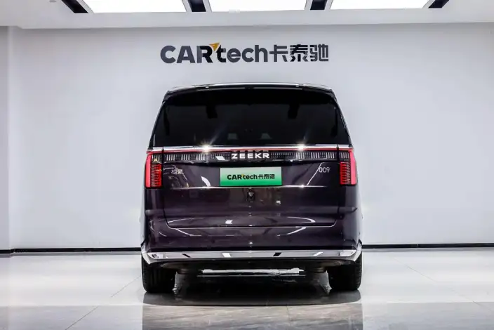 ZEEKR 009 2024 Model VI seat Executive Edition 4WD 108kWh – фото 5
