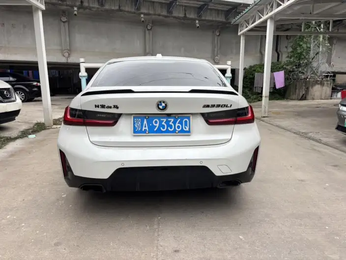 BMW 3 Series 2025 Model 330Li M Sports Night Set – фото 5