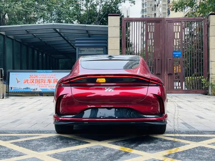 IM L6 2025 Model Max 74kWh – фото 5