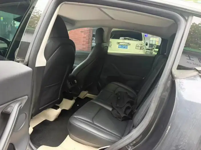 Model Y 2024 Model Rear-wheel drive version – фото 9