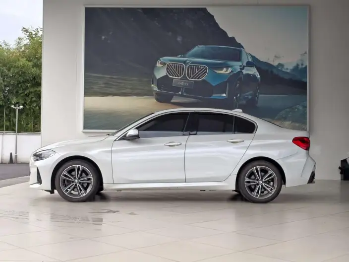 BMW 1 Series 2021 Model Facelift 120i M Sports Edition – фото 3
