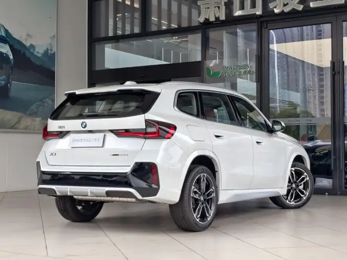 BMW X1 2026 Model sDrive25Li M Sports Set – фото 5