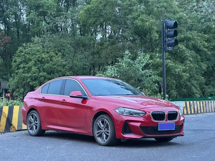 BMW 1 Series 2021 Model 120i M Sports Edition – фото 3