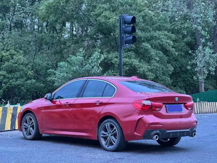 BMW 1 Series 2021 Model 120i M Sports Edition – фото 5