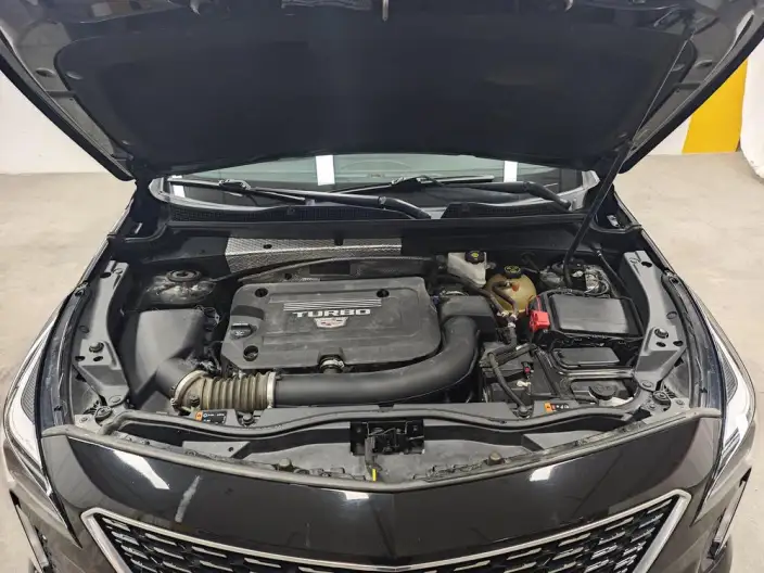 Cadillac XT4 2021 Model 28T 2WD Tech Model – фото 10