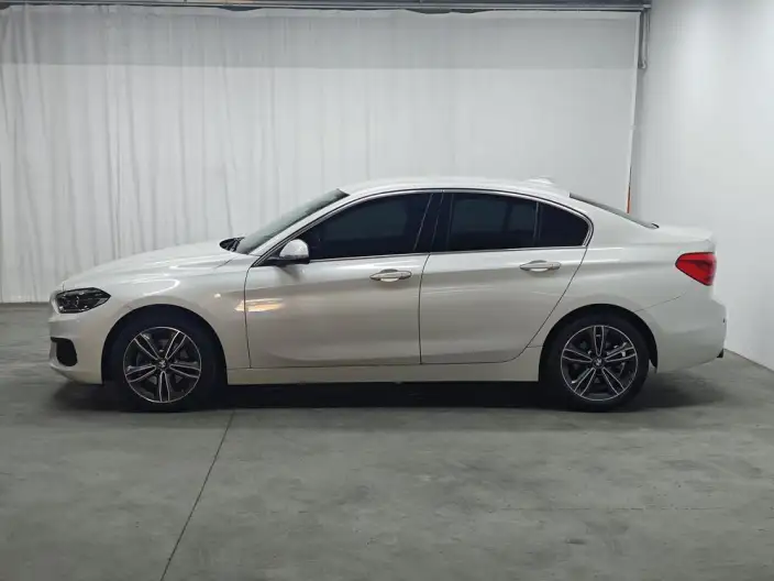 BMW 1 Series 2020 Model 120i Fashion Model – фото 4