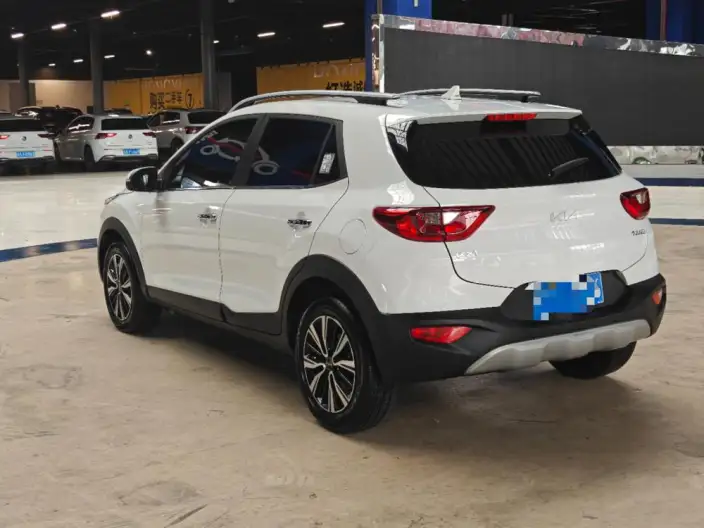 Kia Stonic 2021 Model Facelift 1.4L CVT Fun Xiang Edition – фото 4