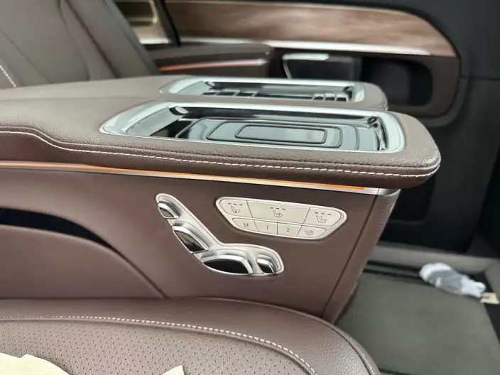Mercedes-Benz V-Class 2021 Model V 260 L Long wheelbase Deluxe Edition – фото 9