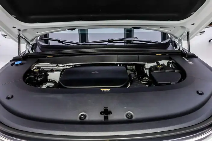 Li Auto L6 2024 Model Pro Edition – фото 2