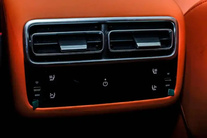Li Auto L6 2024 Model Pro Edition – фото 8