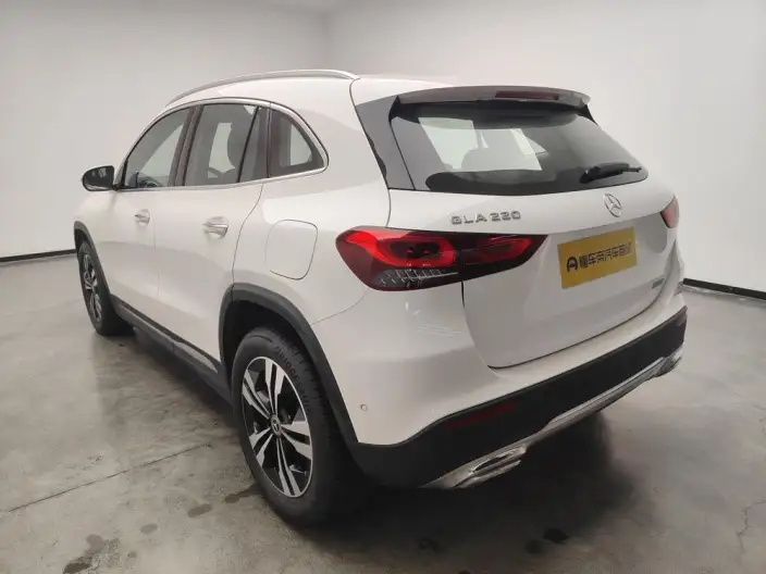 Mercedes-Benz GLA 2022 Model GLA 220 – фото 5