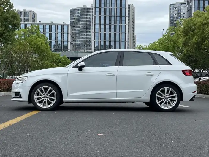 Audi A3 2020 Model Sportback 35 TFSI Enterprising Model China VI – фото 4
