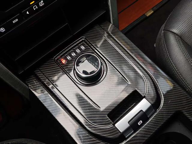 Land Rover Discovery Sport Модель 2019 года 240PS PURE Edition Country VI – фото 7