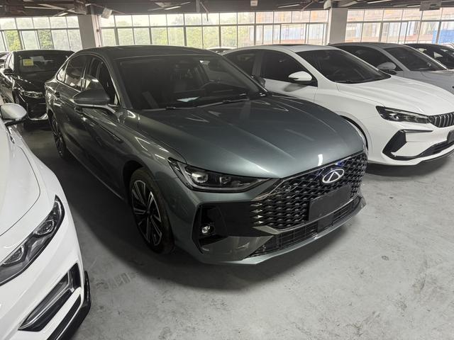 Arrizo 8 PRO 2025 модификация 1.6T DCT Luxury + – фото 3