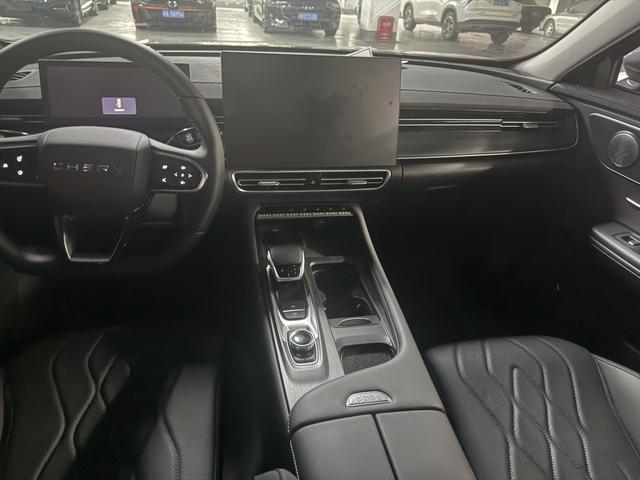 Arrizo 8 PRO 2025 модификация 1.6T DCT Luxury + – фото 5