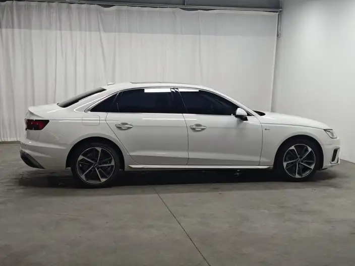 Audi A4 L 2022 Model 40 TFSI Fashion Dynamic Model – фото 8