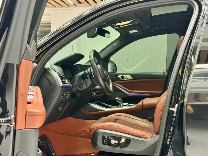 BMW X7 2021 Model Facelift xDrive40i Exclusive Model M Sports Set – фото 8