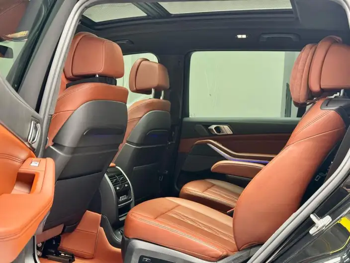 BMW X7 2021 Model Facelift xDrive40i Exclusive Model M Sports Set – фото 9