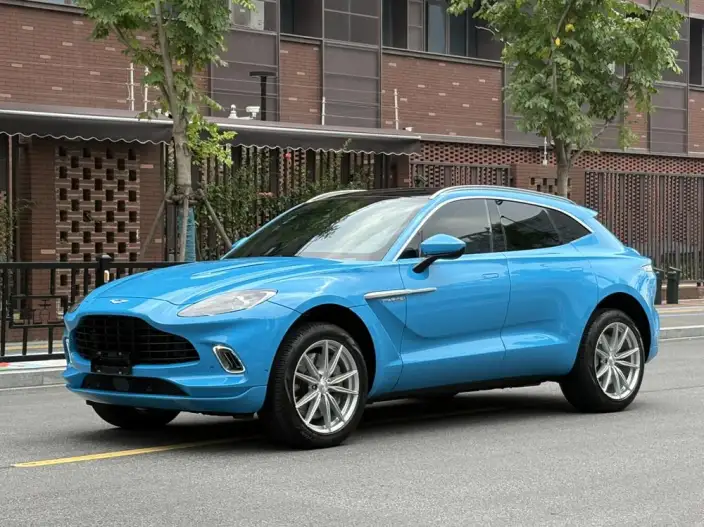 Aston Martin DBX 2023 Model 3.0T STRAIGHT SIX