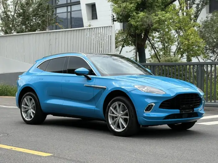 Aston Martin DBX 2023 Model 3.0T STRAIGHT SIX