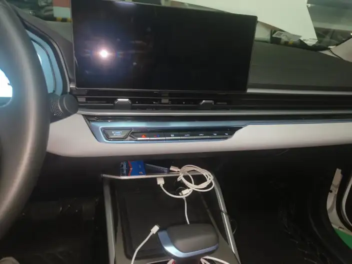 Geely Emgrand 2023 Model No. 4 Gen Champion Edition 1.5L CVT Flagship Model – фото 7