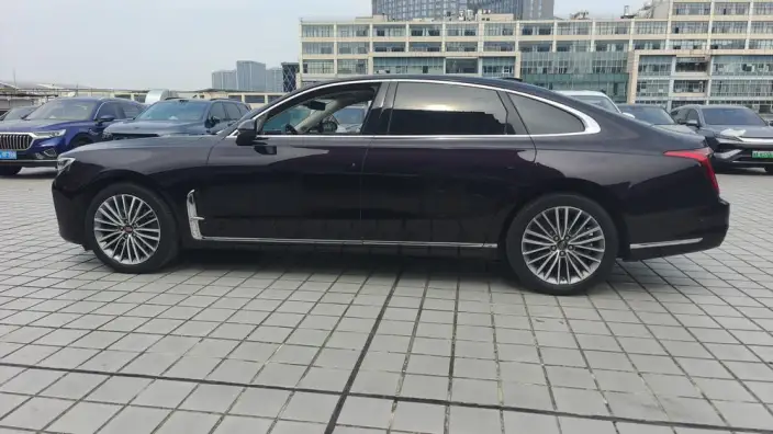 HONGQI H9 2020 Model 2.0T Flag Enjoy Edition – фото 4
