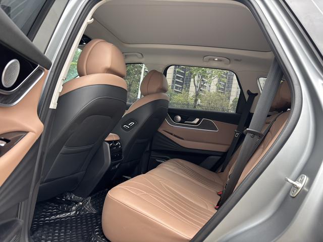 Chery Tiggo 8L 2024 2.0T Automatic Premium – фото 5