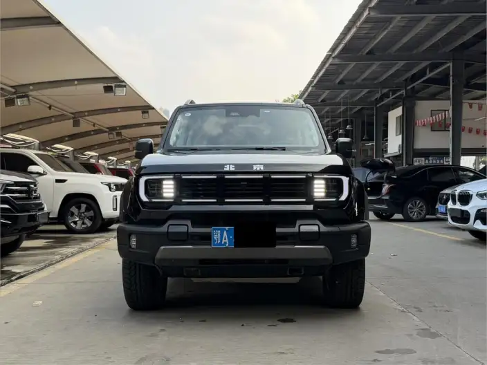 BAIC BJ40 2026 Model 2.0D Automatic Diesel Edition – фото 2