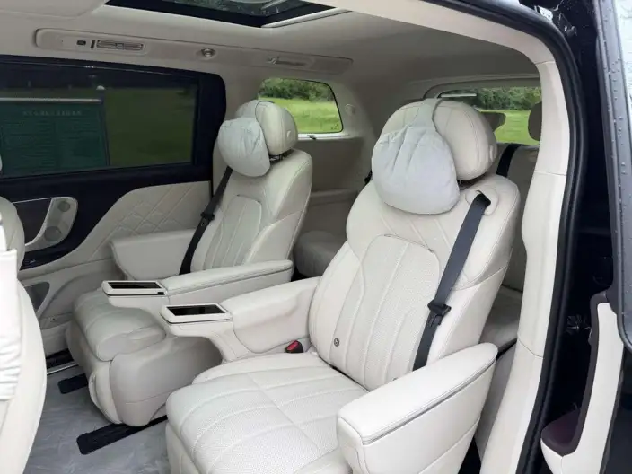 VOYAH Dreamer PHEV 2027 Model Champion Edition – фото 9
