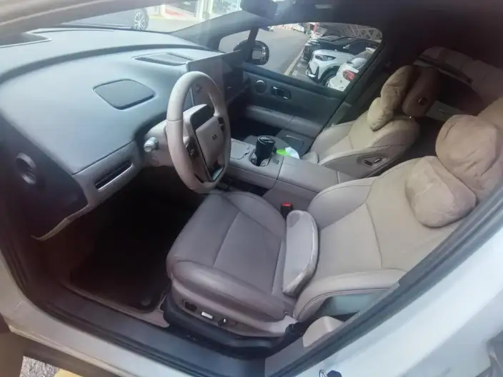Li Auto i6 2025 Model 2WD Standard Edition – фото 10